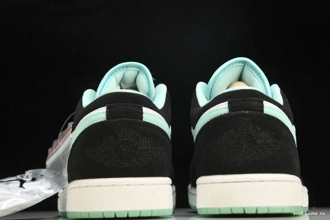 Jordan Island Air Low CQ9828-131 Green 1 0823